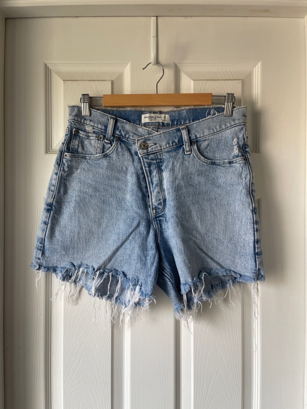 Abercrombie & Fitch Crossover The Dad Short
